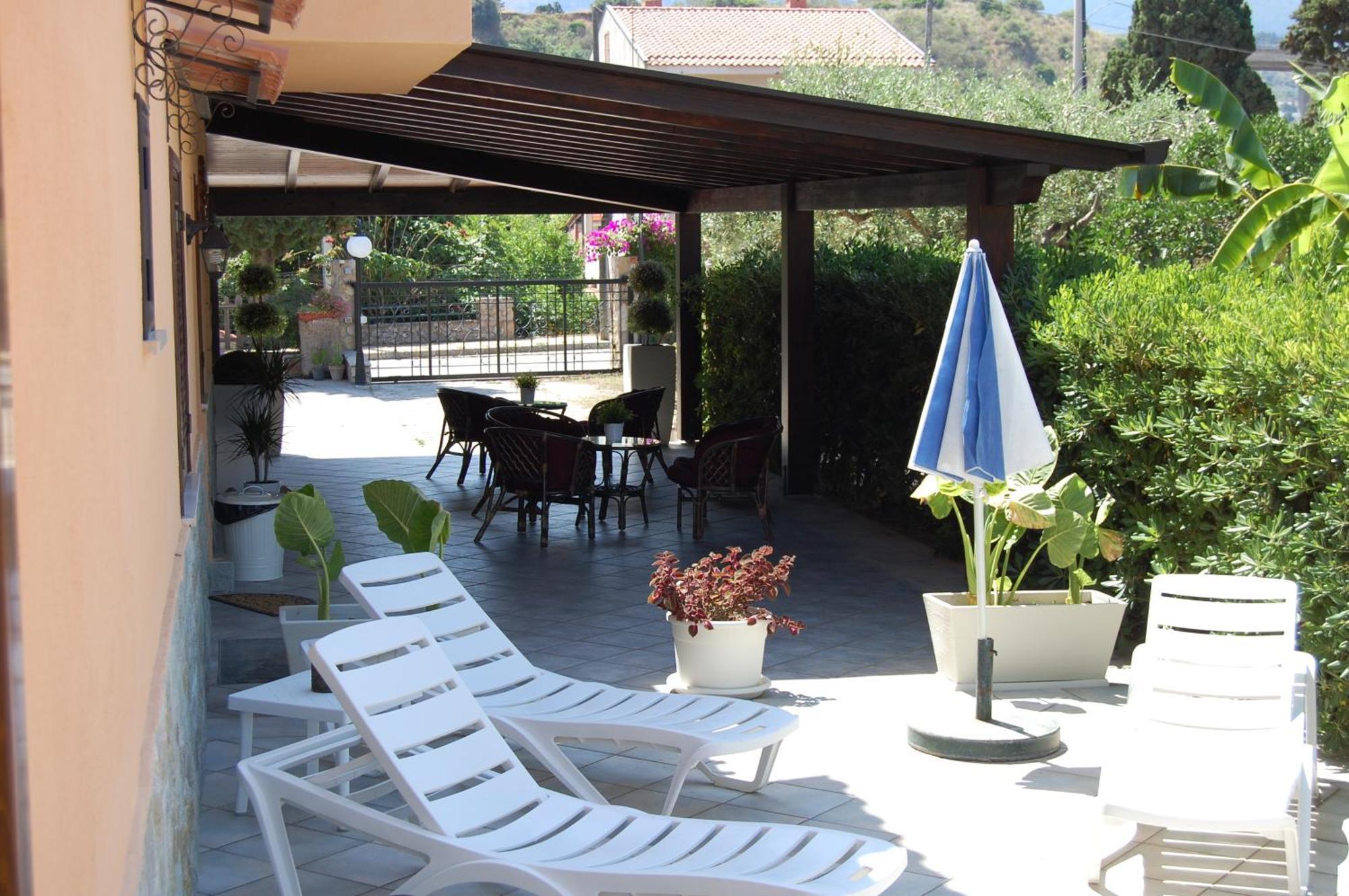 Sunrise Bed & Breakfast Lascari Bagian luar foto