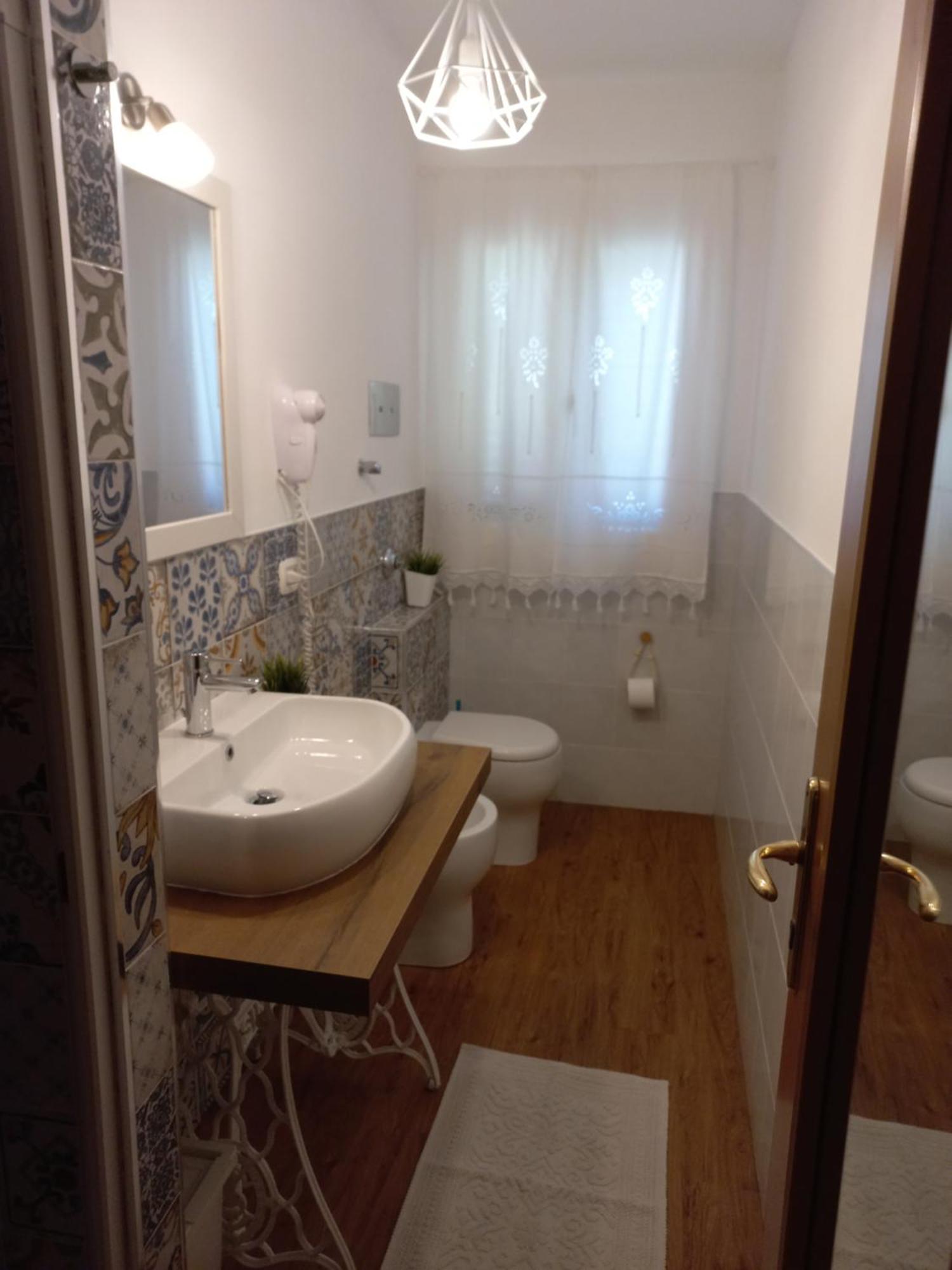 Sunrise Bed & Breakfast Lascari Ruang foto