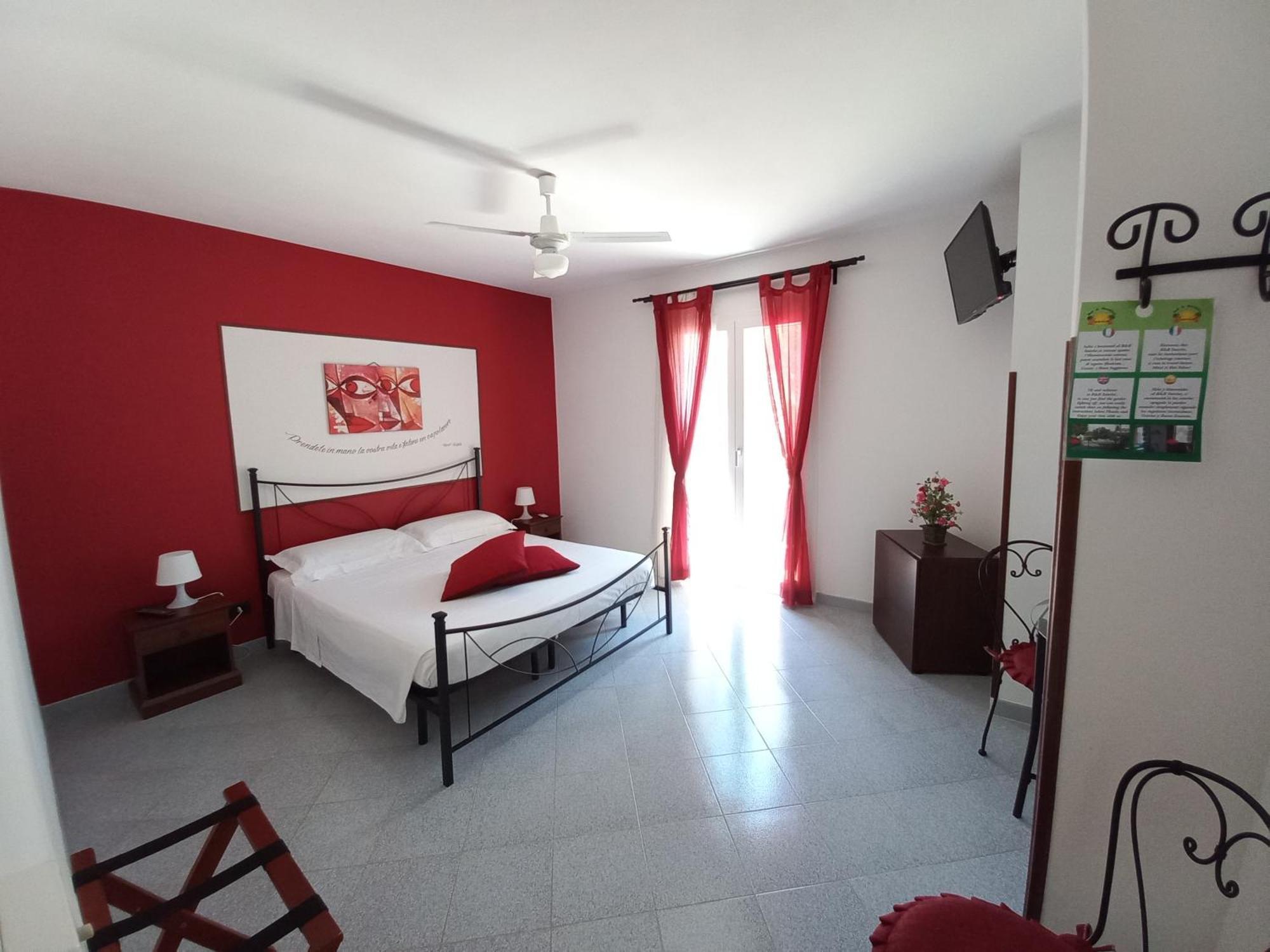 Sunrise Bed & Breakfast Lascari Ruang foto